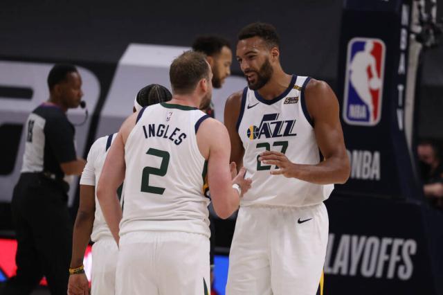 开云体育官方下载-米球缺阵全队错愕 全员三分哑火爵士进攻支离破碎